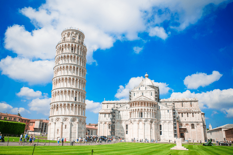 tháp nghiêng pisa ý
