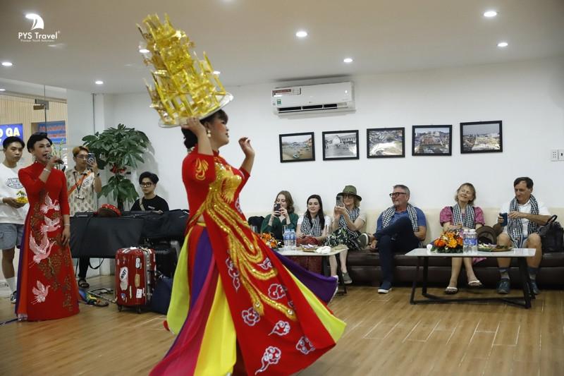 Hoạt động khai trương chuyến tàu SJourney