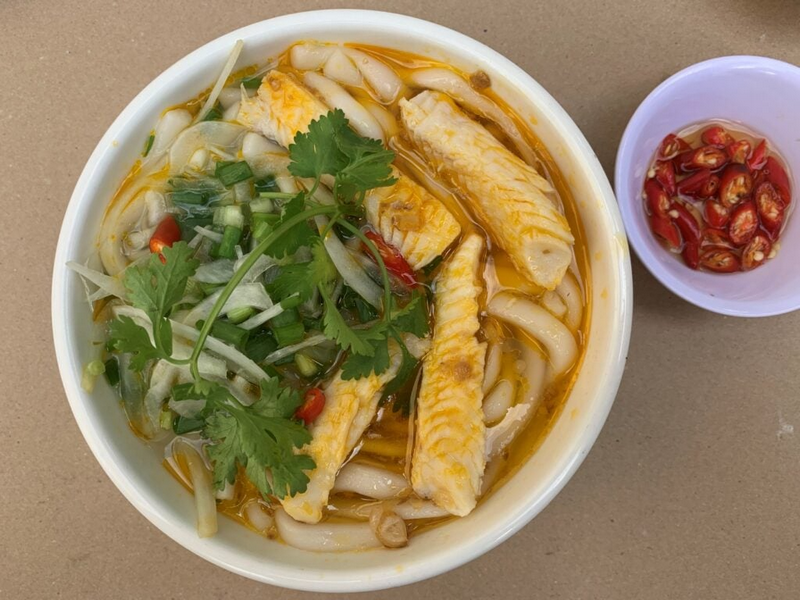 bánh canh cá lóc