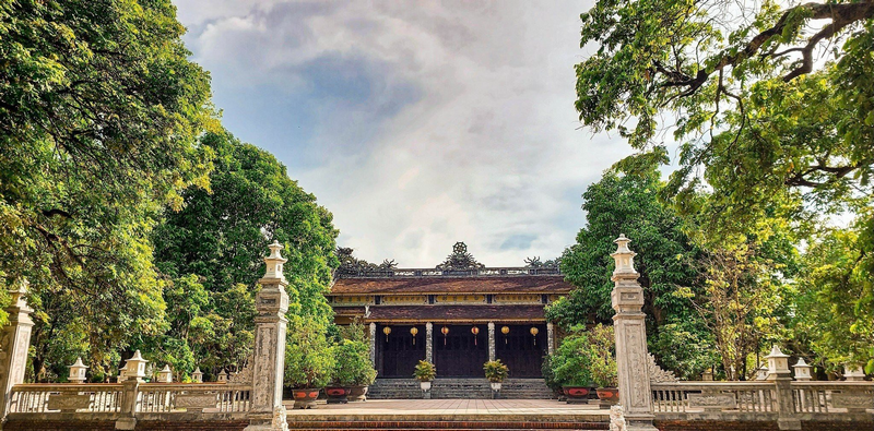 chùa báo quốc
