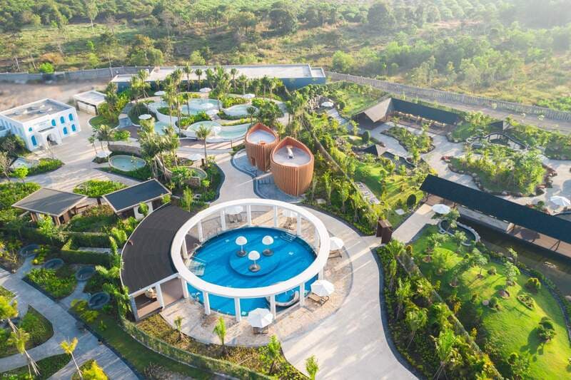Suối khoáng nóng Bình Châu
