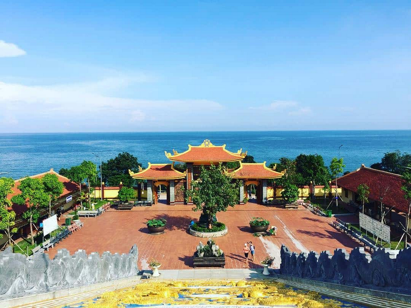 chùa hộ quốc