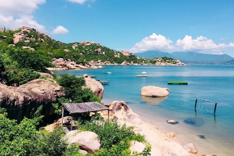 Đảo ở Cam Ranh