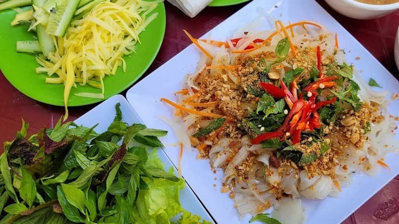 Gỏi cá mai Ninh Chữ