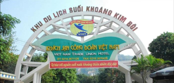 suối khoáng Kim Bôi