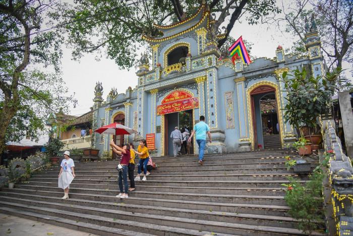 đền bắc lệ