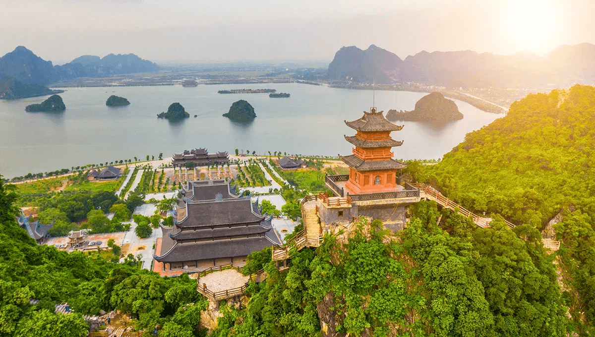 Tour Chùa Tam Chúc - Chùa Địa Tạng Phi Lai 1 ngày từ Hà Nội - Du Xuân 2025