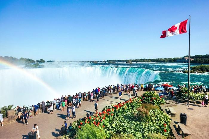 Tour Canada: Vancouver - Victoria - Richmond - Toronto - Niagara Falls 11 ngày 10 đêm từ Hà Nội - Nghỉ lễ 30/4 - 1/5