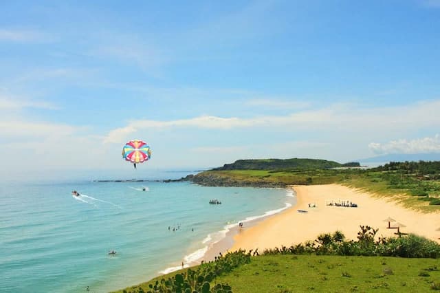 Bãi Bàu Quy Nhơn - Viên ngọc hoang sơ ven biển Bình Định