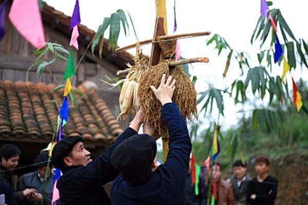 Lễ hội Gầu Tào